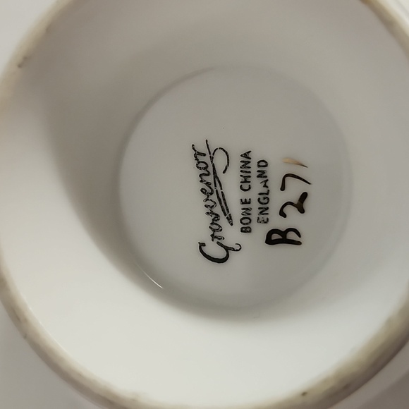 Grosvenor Pink & Gold Footed Teacup & Saucer Bone China - Picture 6 of 6